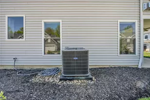 606 Monteforte Ct, Avon Lake, OH 44012 - Photo 40