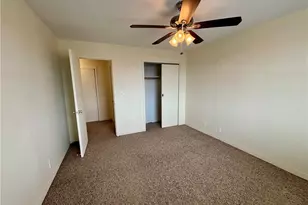 11850 Edgewater Dr, Oakwood, OH 44107 - Photo 12