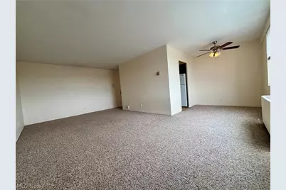 11850 Edgewater Drive #723, Oakwood, OH 44107 - Photo 8
