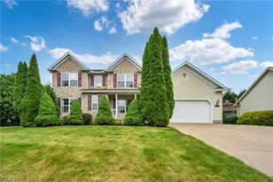 690 River Bend Blvd, Kent, OH 44240 - Photo 2
