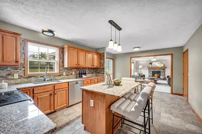690 River Bend Boulevard, Kent, OH 44240 - Photo 8