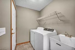 690 River Bend Blvd, Kent, OH 44240 - Photo 18