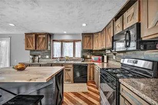 2160 Boston Rd, Hinckley, OH 44233 - Photo 18