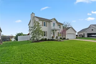 114 Shawnee Cir, Louisville, OH 44641 - Photo 48