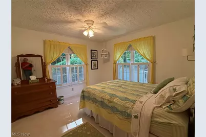 2594 W Buckhorn Drive, Millersburg, OH 44654 - Photo 32