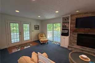 2594 W Buckhorn Dr, Millersburg, OH 44654 - Photo 24