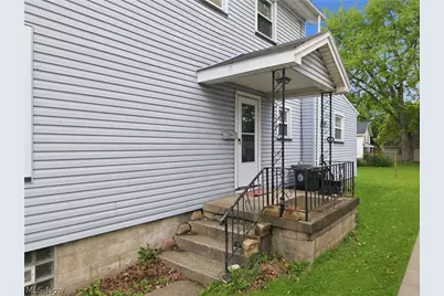 1113 High Street NE, Warren, OH 44483 - Photo 6
