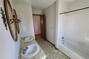 32667 Carriage Ln, Avon Lake, OH 44012 - Photo 36