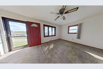 501 Helen Street, Weirton, WV 26062 - Photo 2