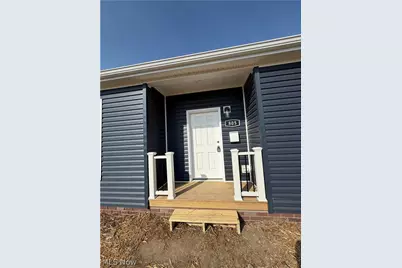 805 Lee Street, Zanesville, OH 43701 - Photo 2
