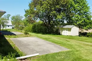 99 Greenridge Dr, Geneva, OH 44041 - Photo 32