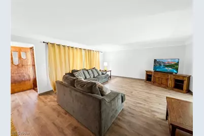 99 Greenridge Drive, Geneva, OH 44041 - Photo 6