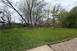 1157 Sturbridge Dr, Louisville, OH 44641 - Photo 8