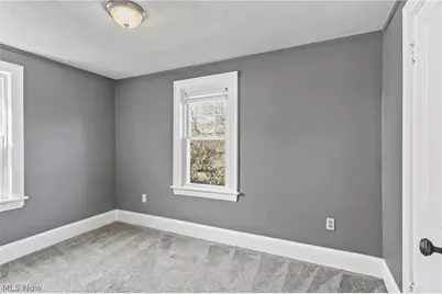 330 N Hawkins Avenue, Akron, OH 44313 - Photo 22
