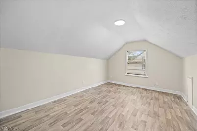 624 Eastern Heights Boulevard, Elyria, OH 44035 - Photo 24