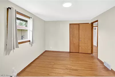 39568 Carol Lane, Elyria, OH 44035 - Photo 24
