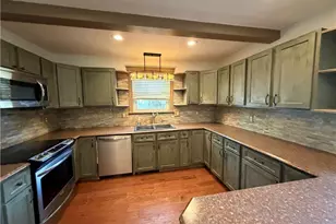4602 7th Ave, Vienna, WV 26105 - Photo 4