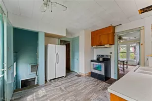 197 Woodbine Ave SE, Warren, OH 44483 - Photo 12
