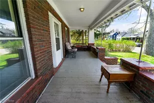 197 Woodbine Ave SE, Warren, OH 44483 - Photo 2