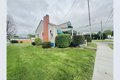 711 Victoria Avenue, Williamstown, WV 26187 - Photo 24