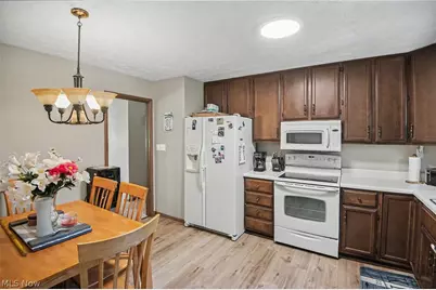 1392 Homestead Drive, East Liverpool, OH 43920 - Photo 6