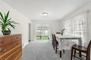 588 Jackson St, Amherst, OH 44001 - Photo 8
