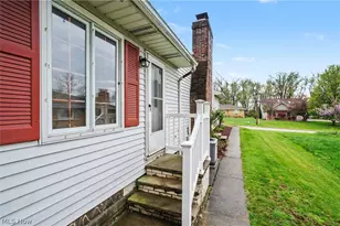 1210 Janet Ave NW, North Canton, OH 44720 - Photo 6