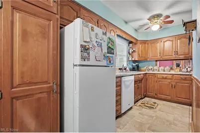 1210 Janet Avenue NW, North Canton, OH 44720 - Photo 18