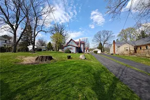 10875 Orrville St NW, Massillon, OH 44647 - Photo 4