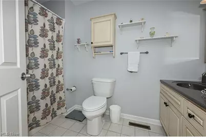 923 Elizabeth Court, Cuyahoga Falls, OH 44221 - Photo 24