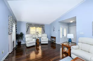 923 Elizabeth Ct, Cuyahoga Falls, OH 44221 - Photo 6