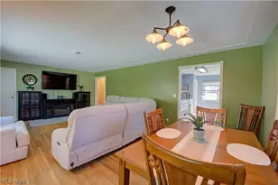 2015 Wallace Ln, Lorain, OH 44053 - Photo 6