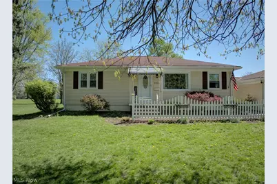 2015 Wallace Lane, Lorain, OH 44053 - Photo 1