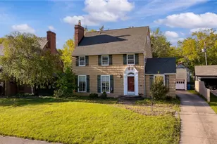 19264 N Sagamore Rd, Fairview Park, OH 44126 - Photo 2