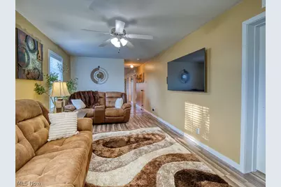 6610 Lear Nagle Road #156, North Ridgeville, OH 44039 - Photo 4