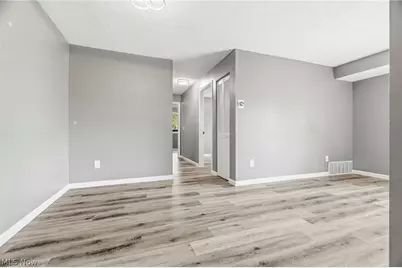 5240 Emil Avenue SW #102, Navarre, OH 44662 - Photo 12
