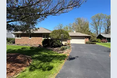 1648 Highland Lane, Ashtabula, OH 44004 - Photo 2