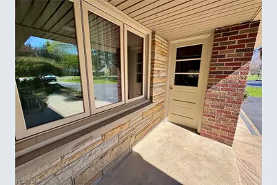 1648 Highland Lane, Ashtabula, OH 44004 - Photo 6