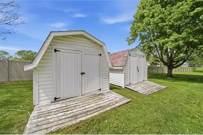 8885 Louisville Street, Louisville, OH 44641 - Photo 38