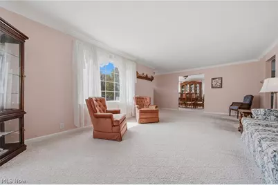 8885 Louisville Street, Louisville, OH 44641 - Photo 6