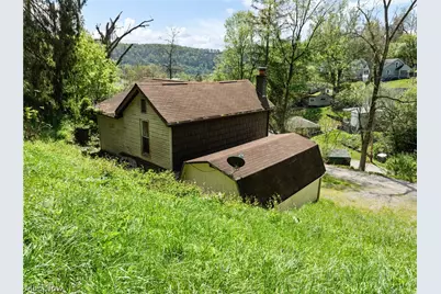710 Cemetery Road, Martins Ferry, OH 43935 - Photo 22