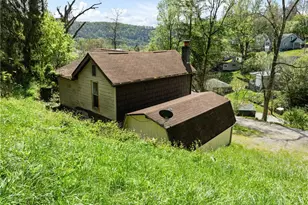 710 Cemetery Rd, Martins Ferry, OH 43935 - Photo 22