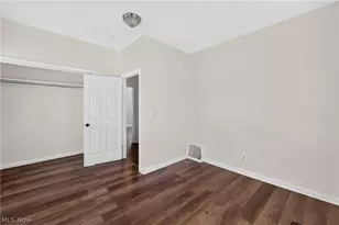 505 Brown St, Akron, OH 44311 - Photo 16