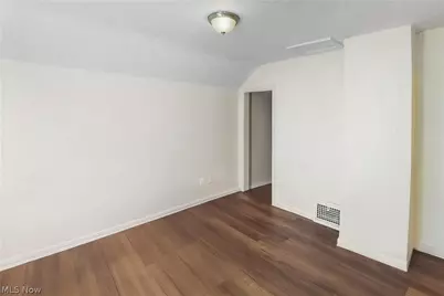 505 Brown Street, Akron, OH 44311 - Photo 10