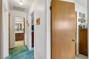 23956 Fairlawn Dr, North Olmsted, OH 44070 - Photo 22