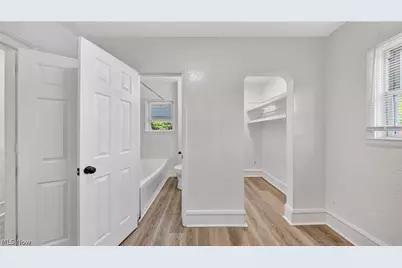 511 Brown Street, Akron, OH 44311 - Photo 18