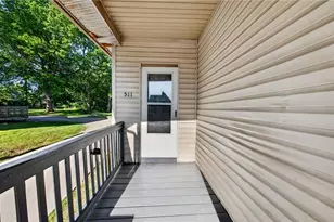 511 Brown St, Akron, OH 44311 - Photo 2