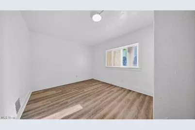 511 Brown Street, Akron, OH 44311 - Photo 26