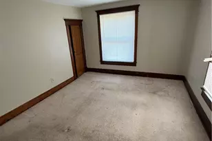 707 Locust St, Coshocton, OH 43812 - Photo 12