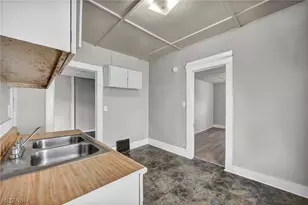 2917 Apple Ave, Lorain, OH 44055 - Photo 16